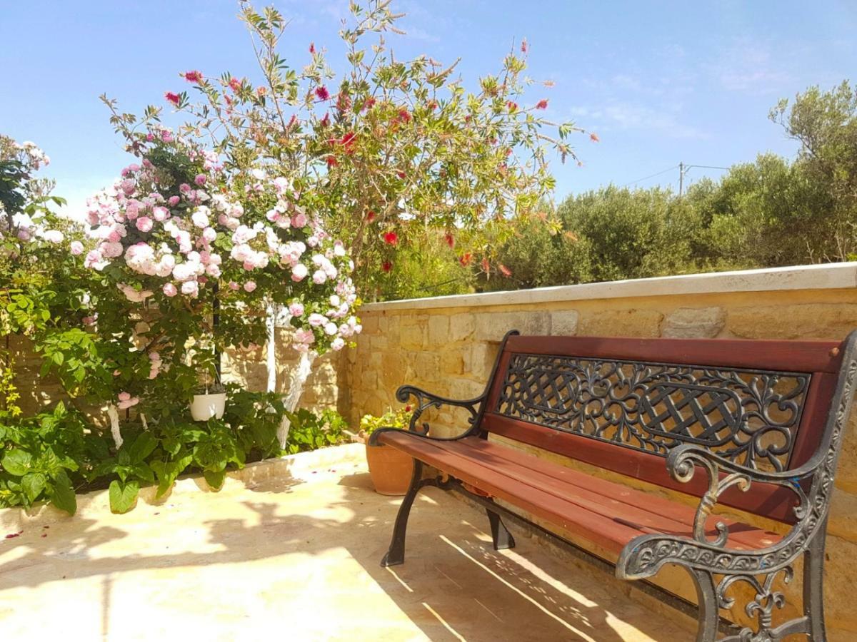 Villa Athina Kissamos Exterior photo